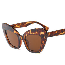Load image into Gallery viewer, YOOSKE 2018 Big Frame Butterfly Sunglasses