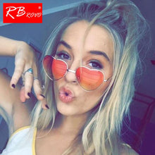Load image into Gallery viewer, RBROVO 2019 New Vintage Heart Sunglasses