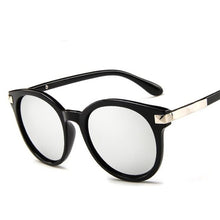 Load image into Gallery viewer, RBROVO 2018 Vintage Round Transparent Sunglasses